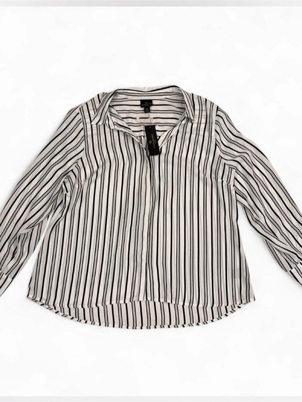 Worthington Striped Button Down Top in White & Black Size PXL NWT
